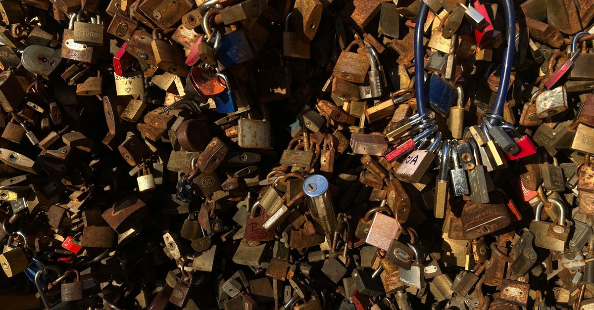 lock cylinder close up — Bexar County Locksmith